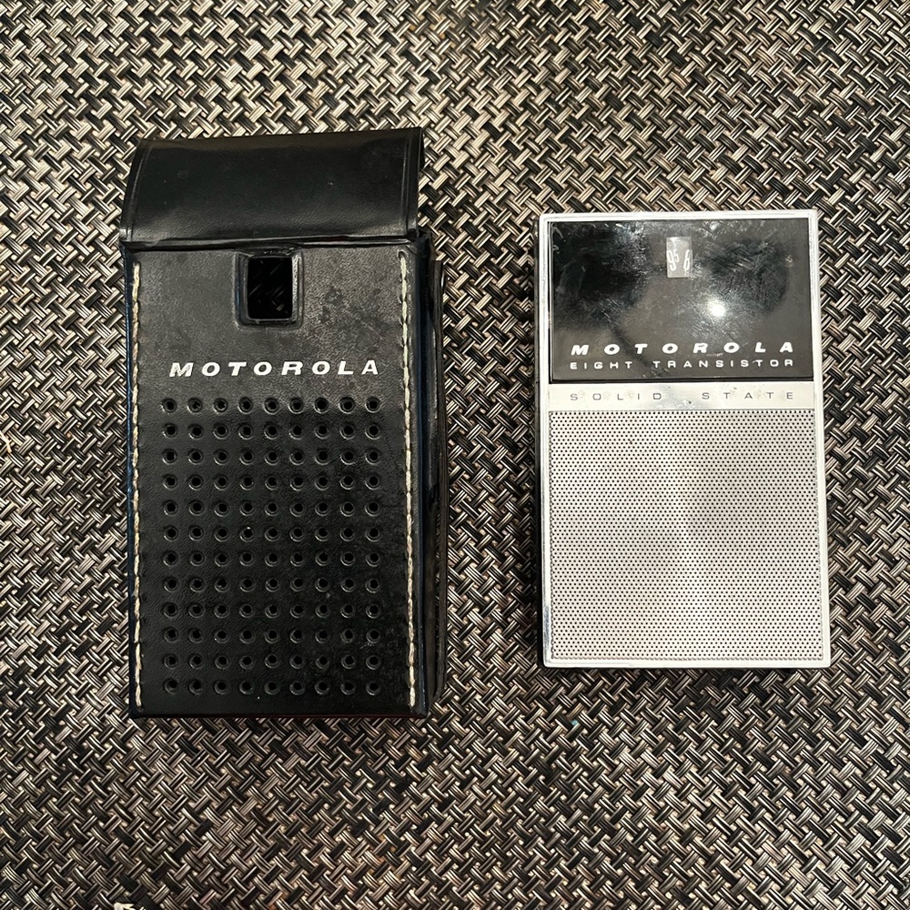 Motorola Pocket Transistor Radio